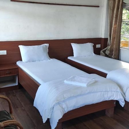 Peit Them Resort Mawlynnong Extérieur photo